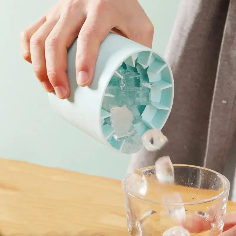 Forma de Gelo de Silicone Redonda para Gelo Caseiro de Verão, Ideal para Geladeira, Congelamento de Gelo e Uso Criativo em Bares