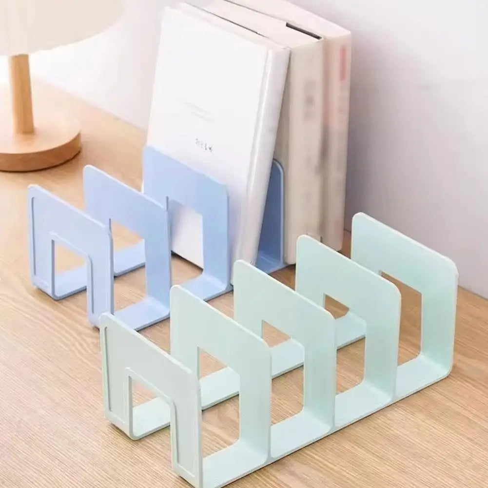 Organizador de livros com 4 compartimentos verticais, em plástico, para mesa, para guardar livros e arquivos.