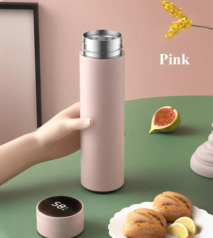 Copo térmico de 500ml com visor de temperatura, em aço inoxidável, com divisórias, ideal para uso externo, com isolamento a vácuo. Ótima opção de presente para o Dia dos Pais.