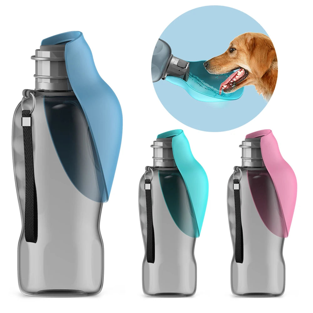 Garrafa de água portátil de 800ml para cães de pequeno, médio e grande porte, ideal para viagens e atividades ao ar livre. Também serve como comedouro e bebedouro para filhotes e gatos, além de acessórios para labradores.